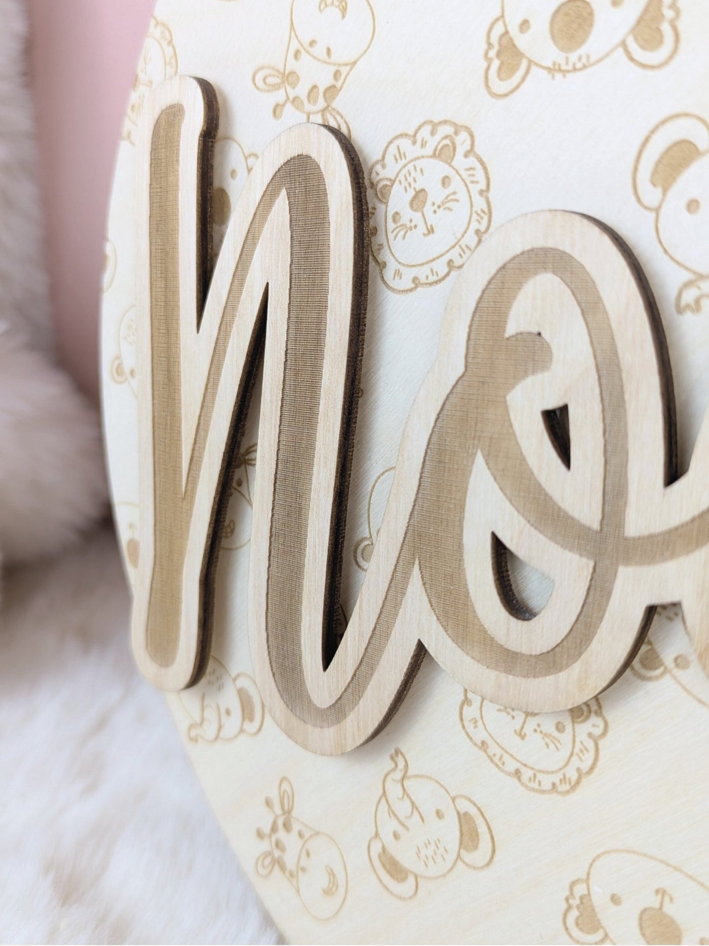 Décoration murale personnalisée avec prénom en bois (motifs variés)