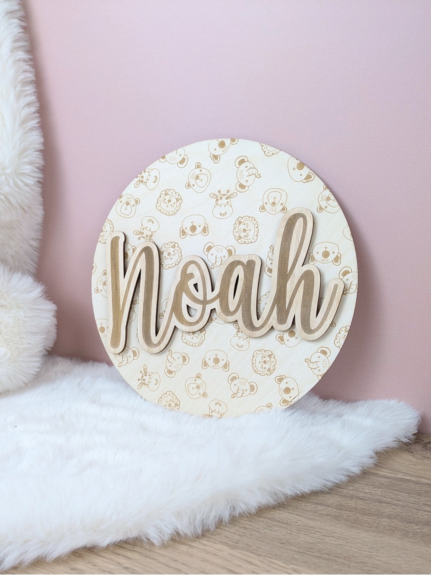 Décoration murale personnalisée avec prénom en bois (motifs variés)